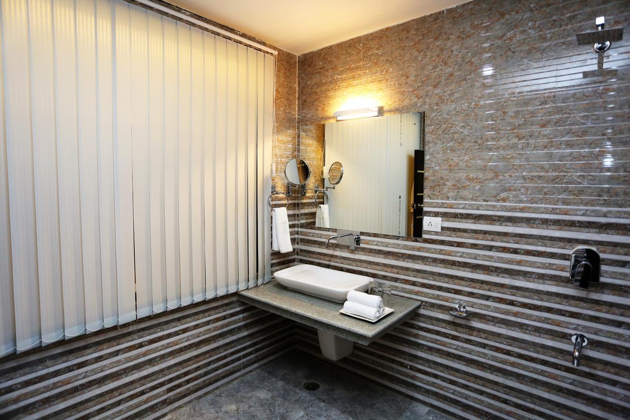 Hotel Asian Park Srinagar  Luaran gambar